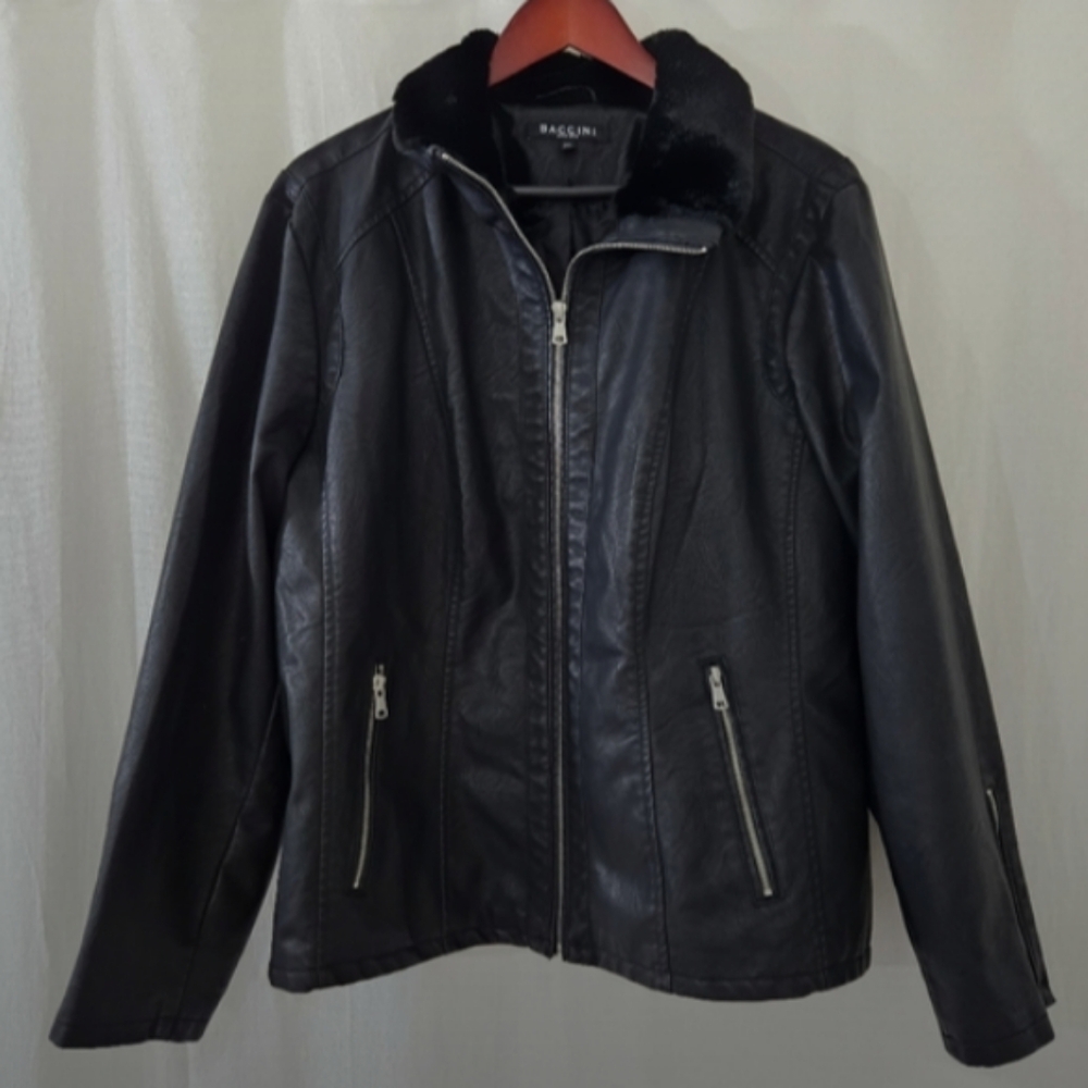 Baccini Black Faux Leather Jacket with Fur Trim and Zip Sleeves Women’s 2X